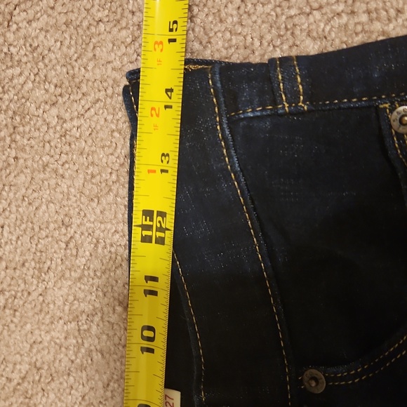 Levi's Bermuda Shorts, like new, size 27 - Picture 6 of 9